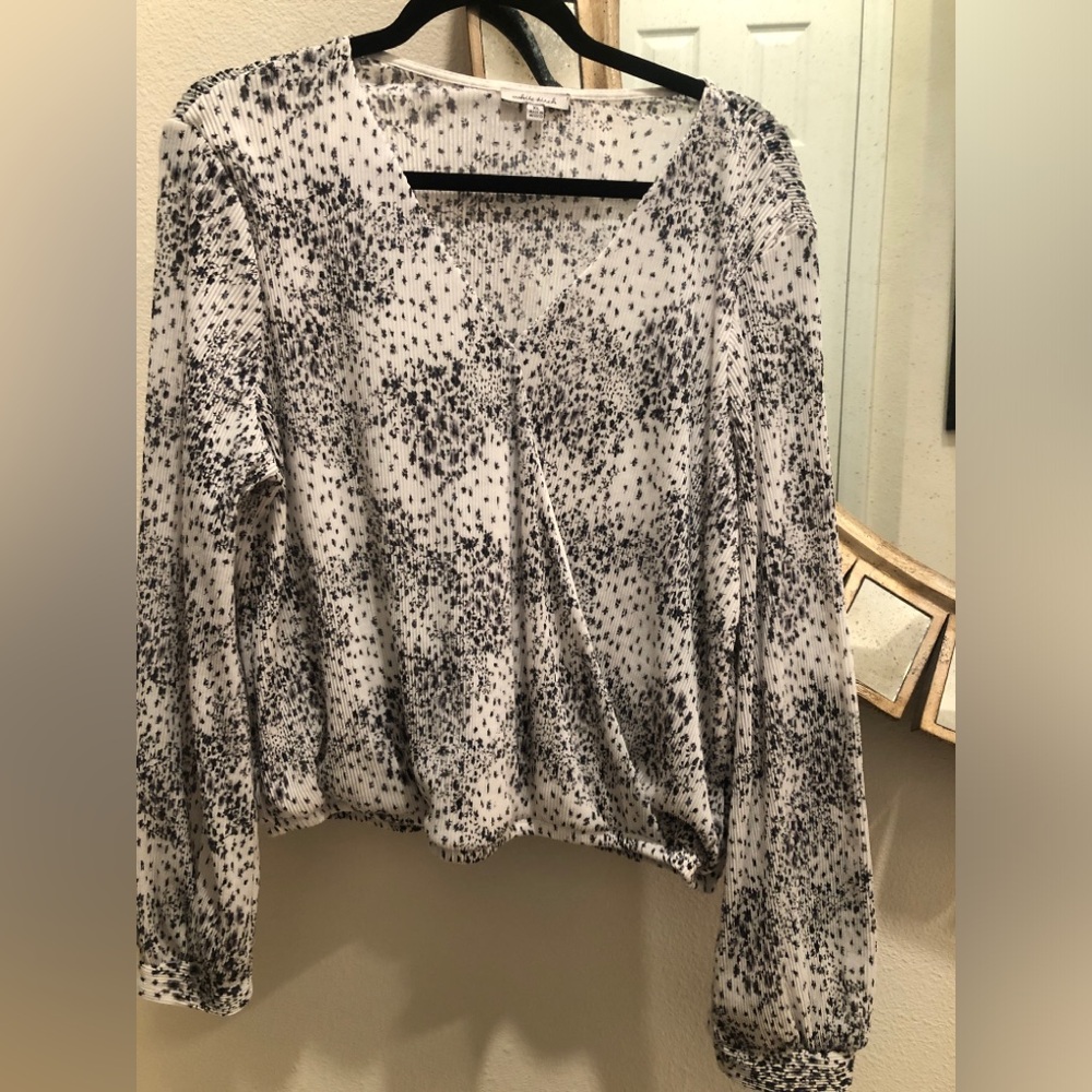 White Birch Black and White Relaxed Pleated Blouse